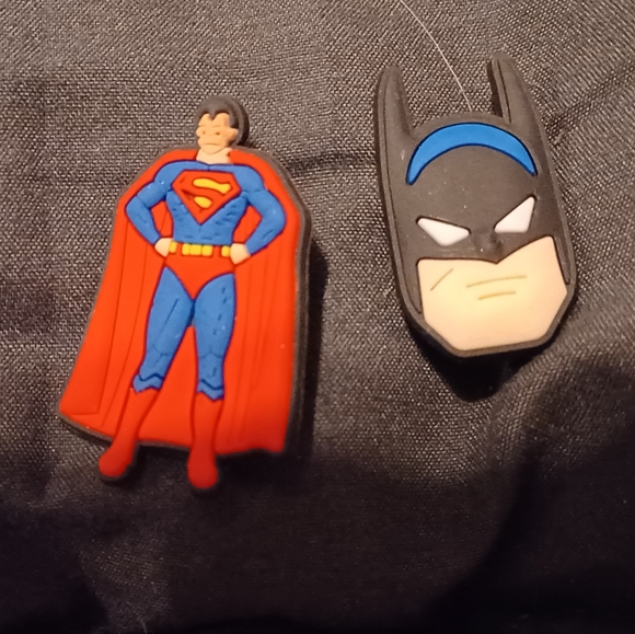 Croc Superman/Batman jibitz shoe charm bundle - Picture 2 of 2